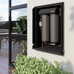 Puretec FilterWall-IM2-WS Windspray In-Wall Water Filter System -Bathroom Shop FILTERWALL IM2 SM Lifestyle 1