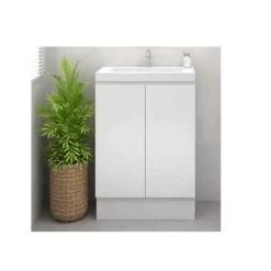 Castano Tirami 600 Ensuite Vanity On Kick Gloss White